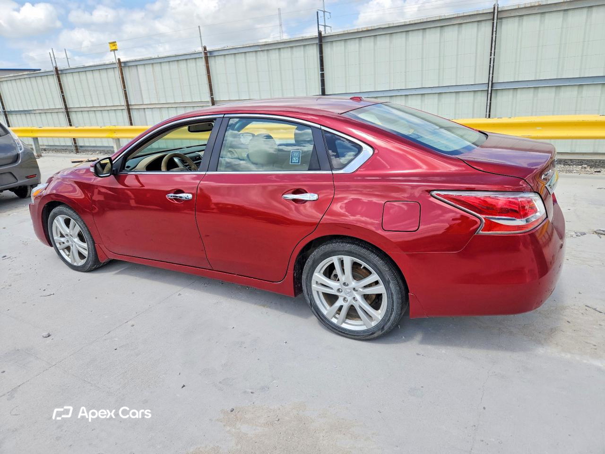Nissan Altima 2013