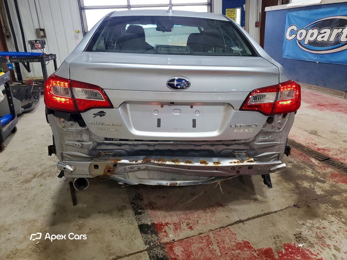 Subaru Legacy 2017