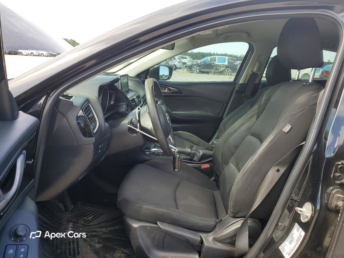 Mazda 3 2016