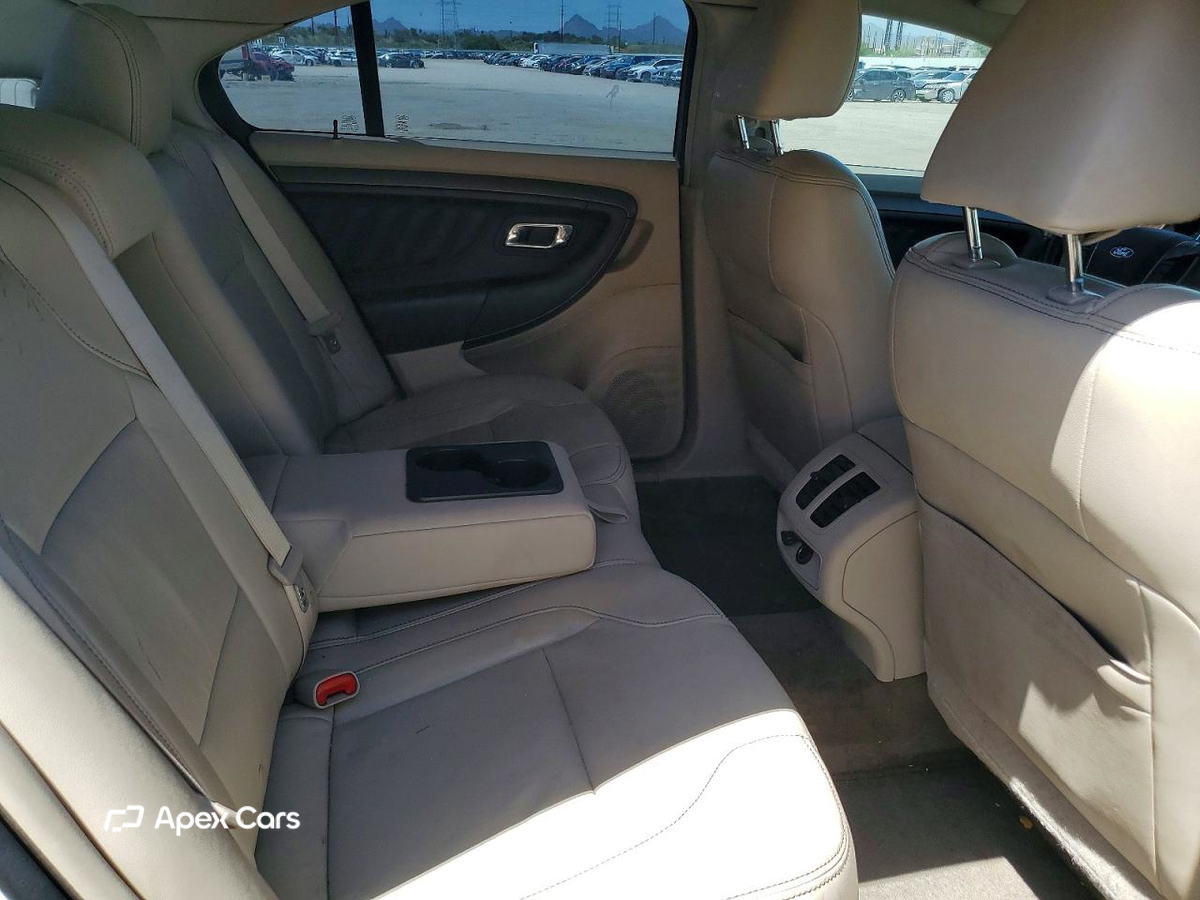 Ford Taurus 2012