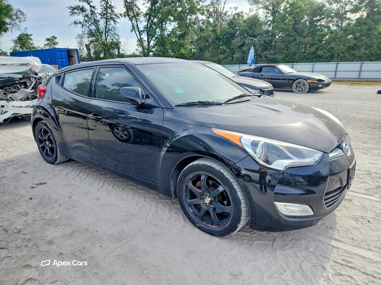 Hyundai Veloster 2012
