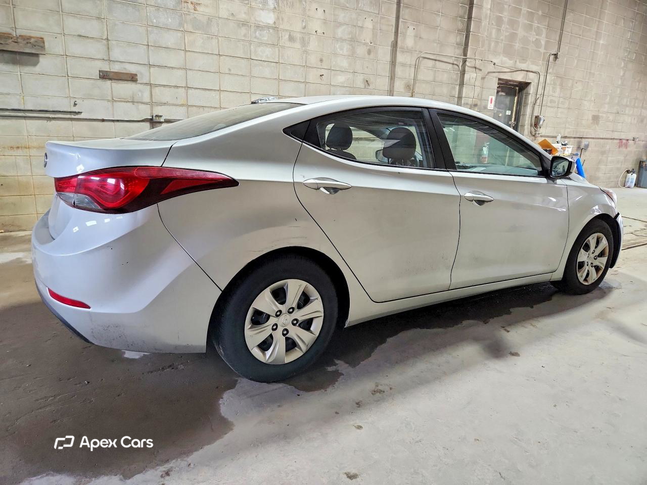 Hyundai Elantra 2016