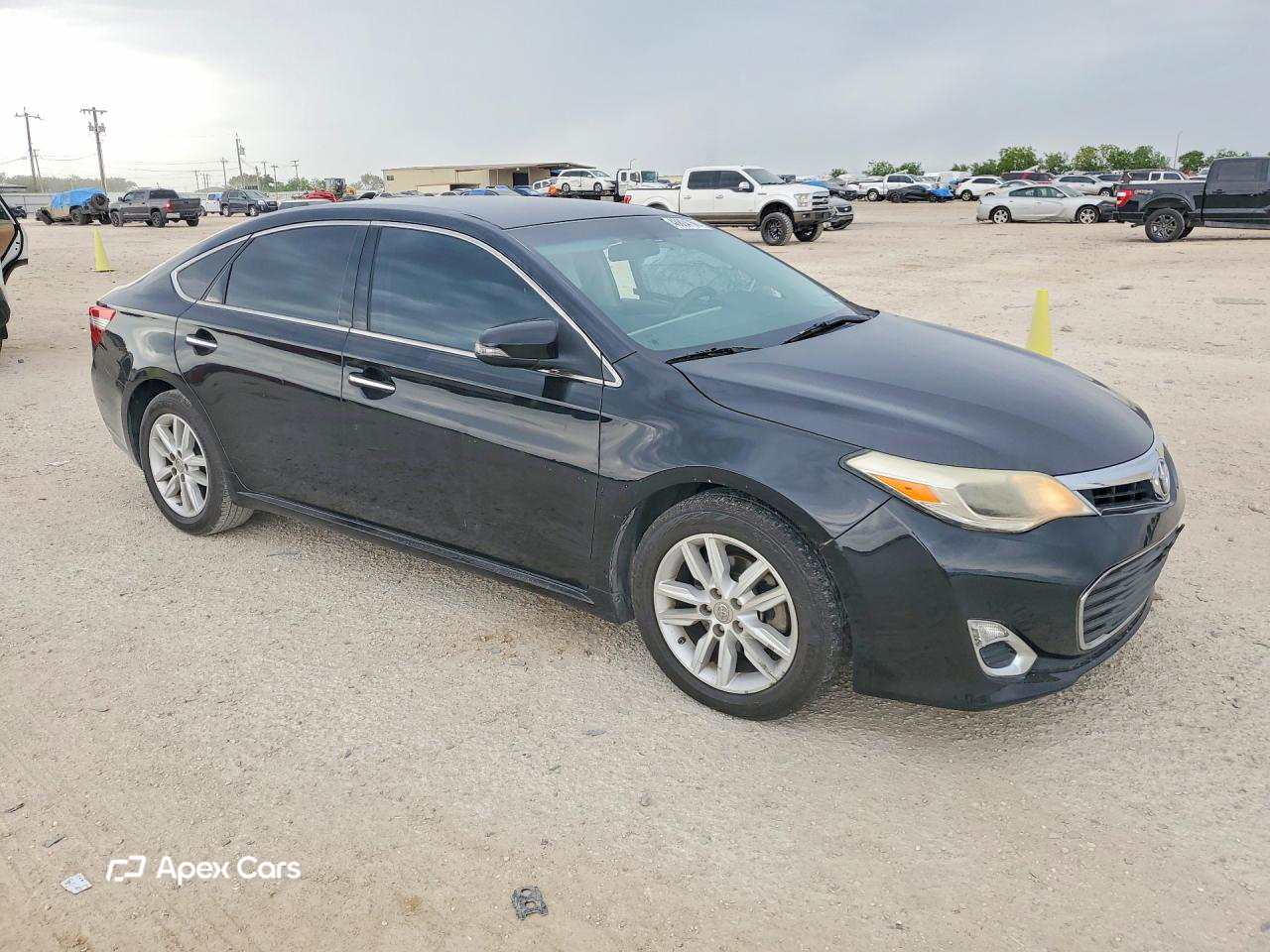 Toyota Avalon 2015