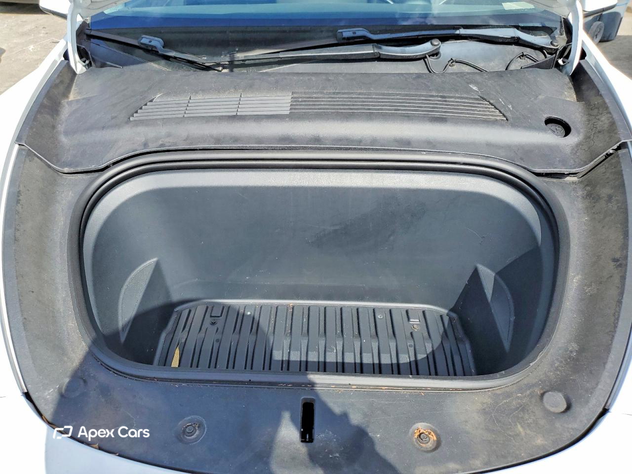 Tesla Model Y 2020