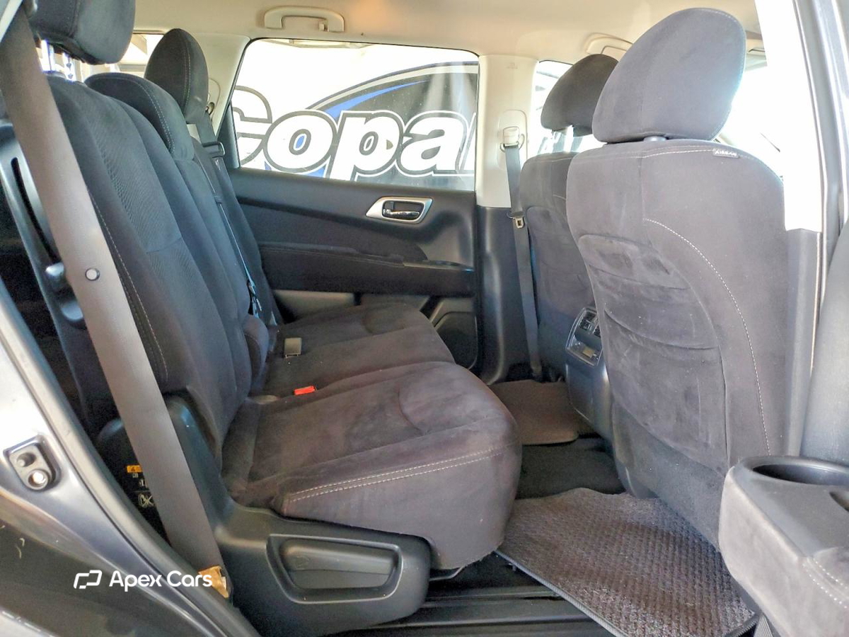 Nissan Pathfinder 2013