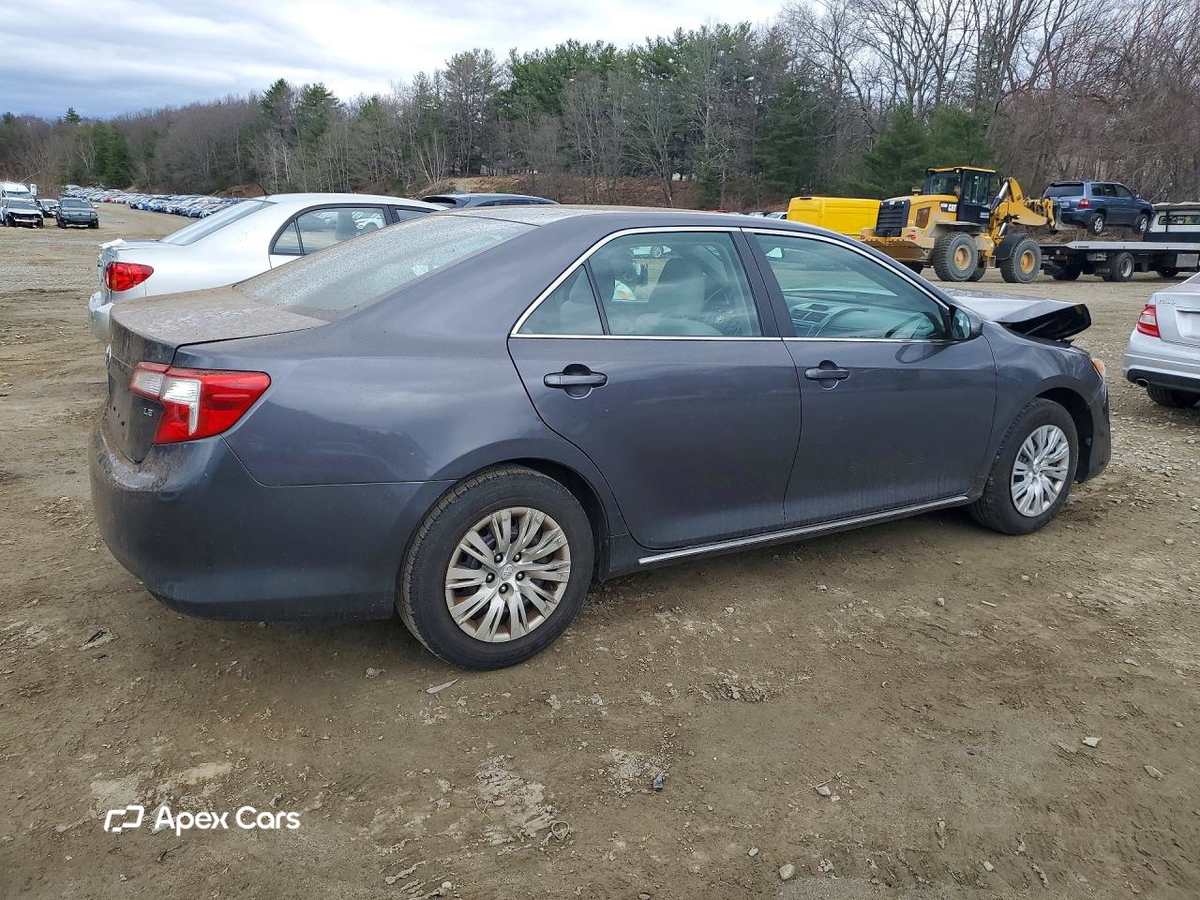 Toyota Camry 2012