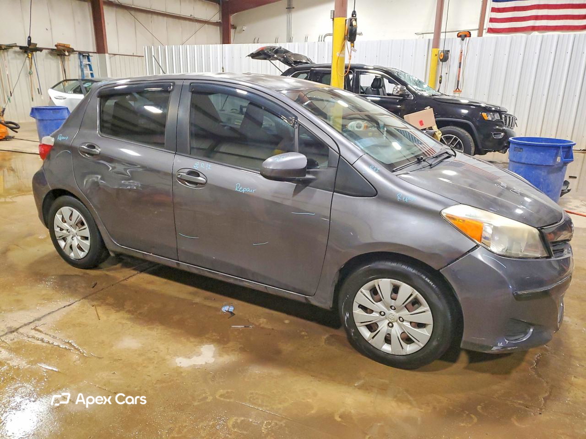 Toyota Yaris 2012