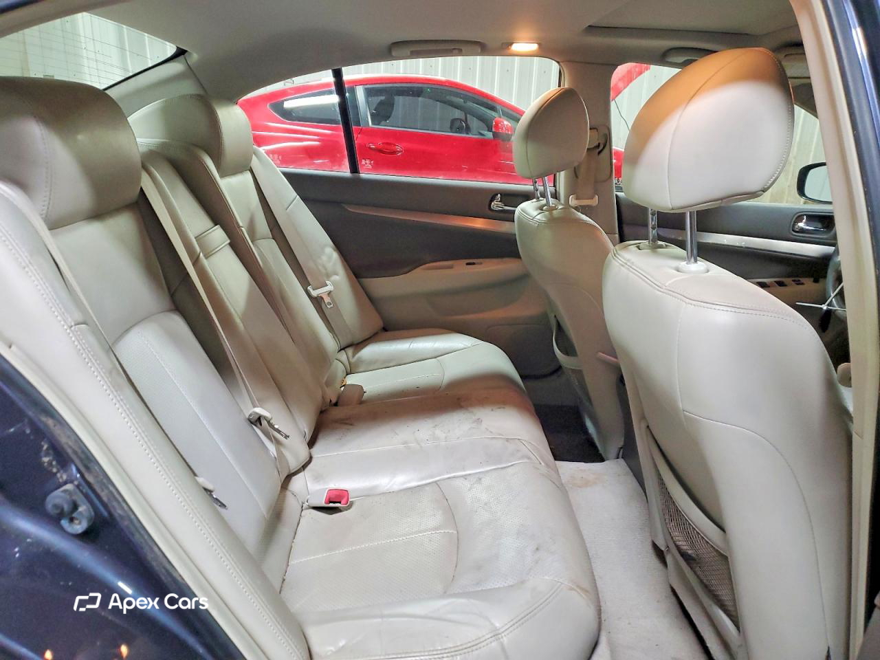 Infiniti G 2012