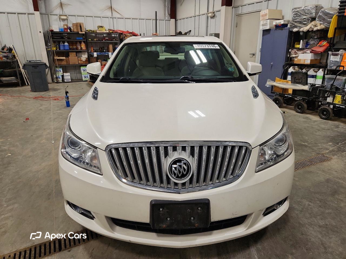 Buick LaCrosse 2011