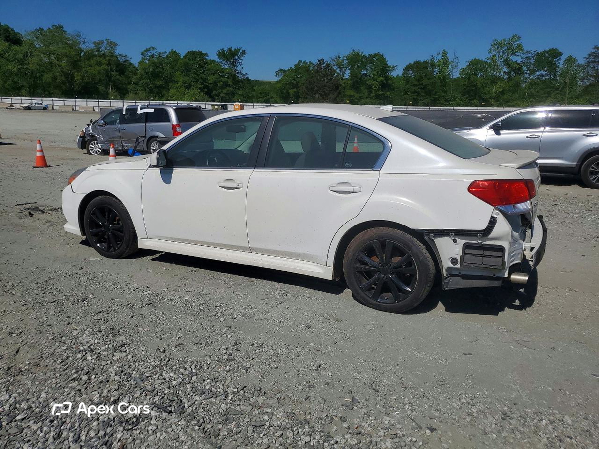 Subaru Legacy 2013