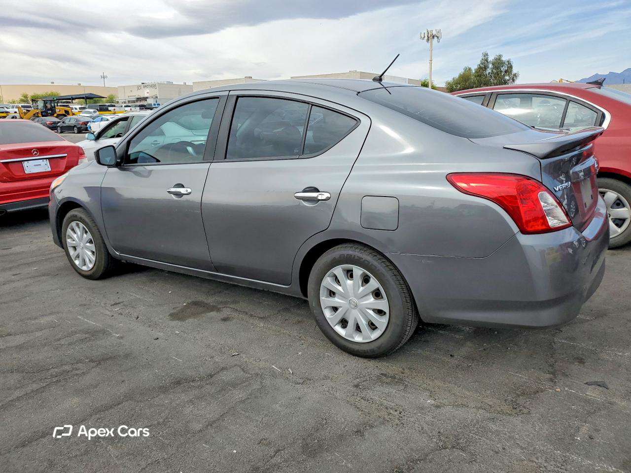 Nissan Versa 2018