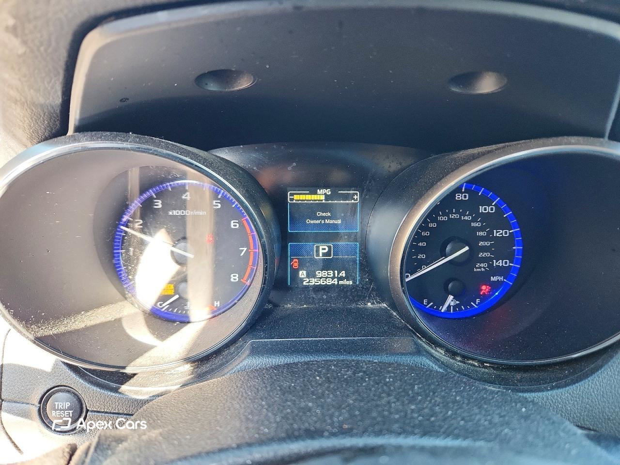 Subaru Legacy 2015