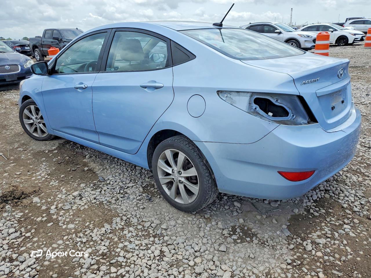 Hyundai Accent 2012