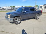 Chevrolet Avalanche 2004