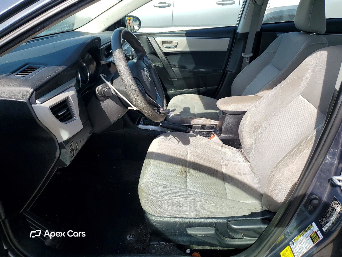 Toyota Corolla 2015