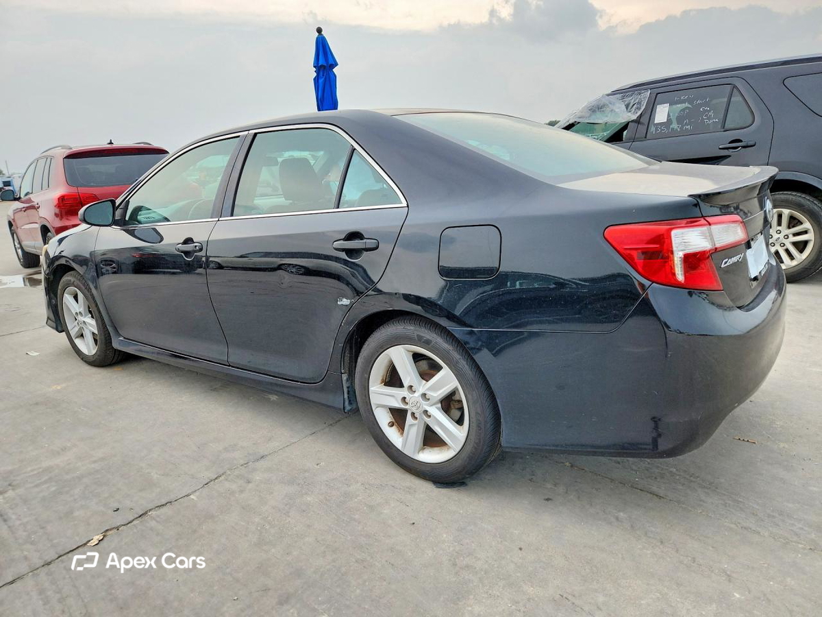Toyota Camry 2012