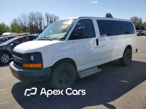 Chevrolet Express 2013 - Image 1 of 13