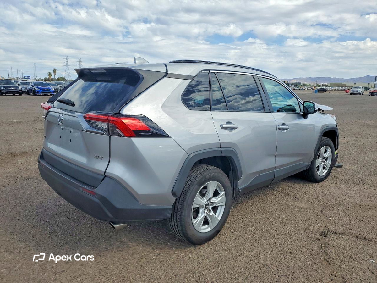 Toyota RAV 4 2021
