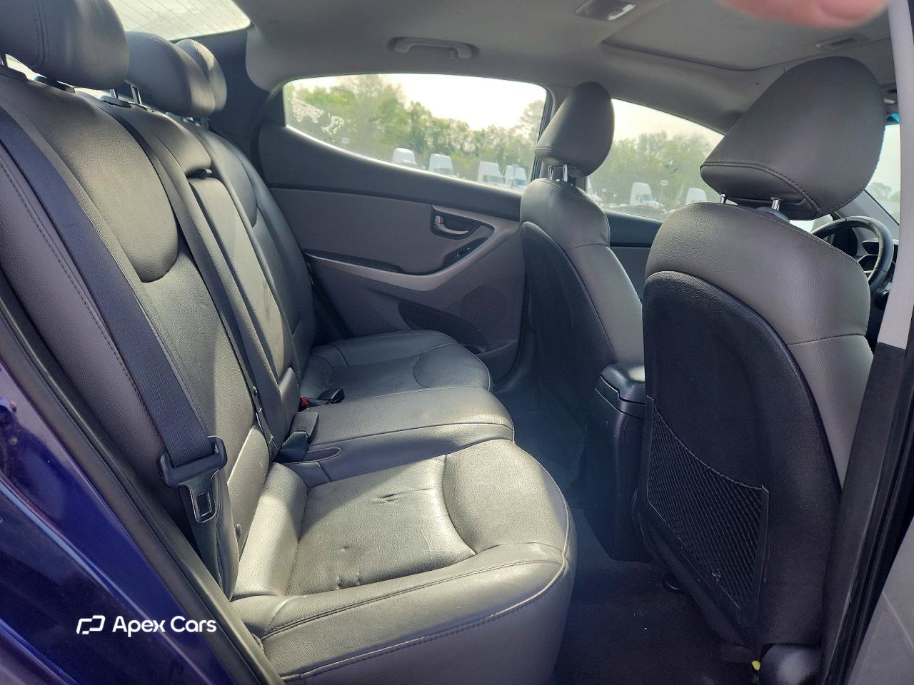 Hyundai Elantra 2012