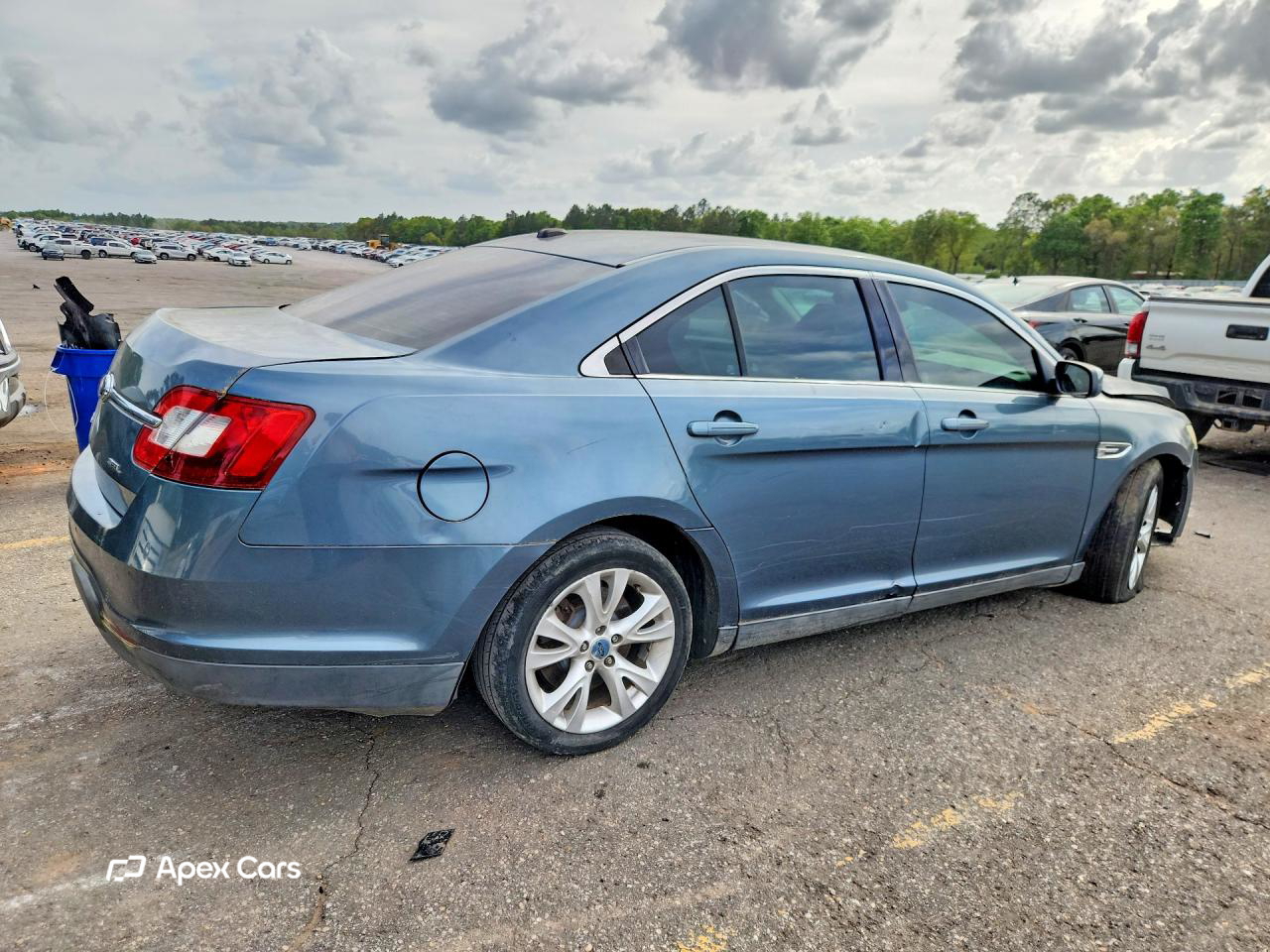 Ford Taurus 2010