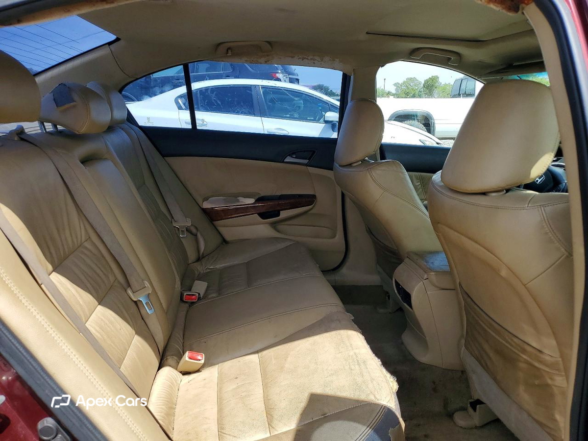Honda Accord 2011