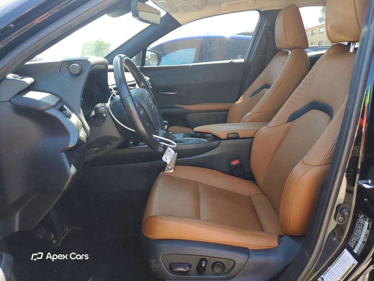 Lexus UX 2022