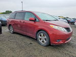 Toyota Sienna 2011