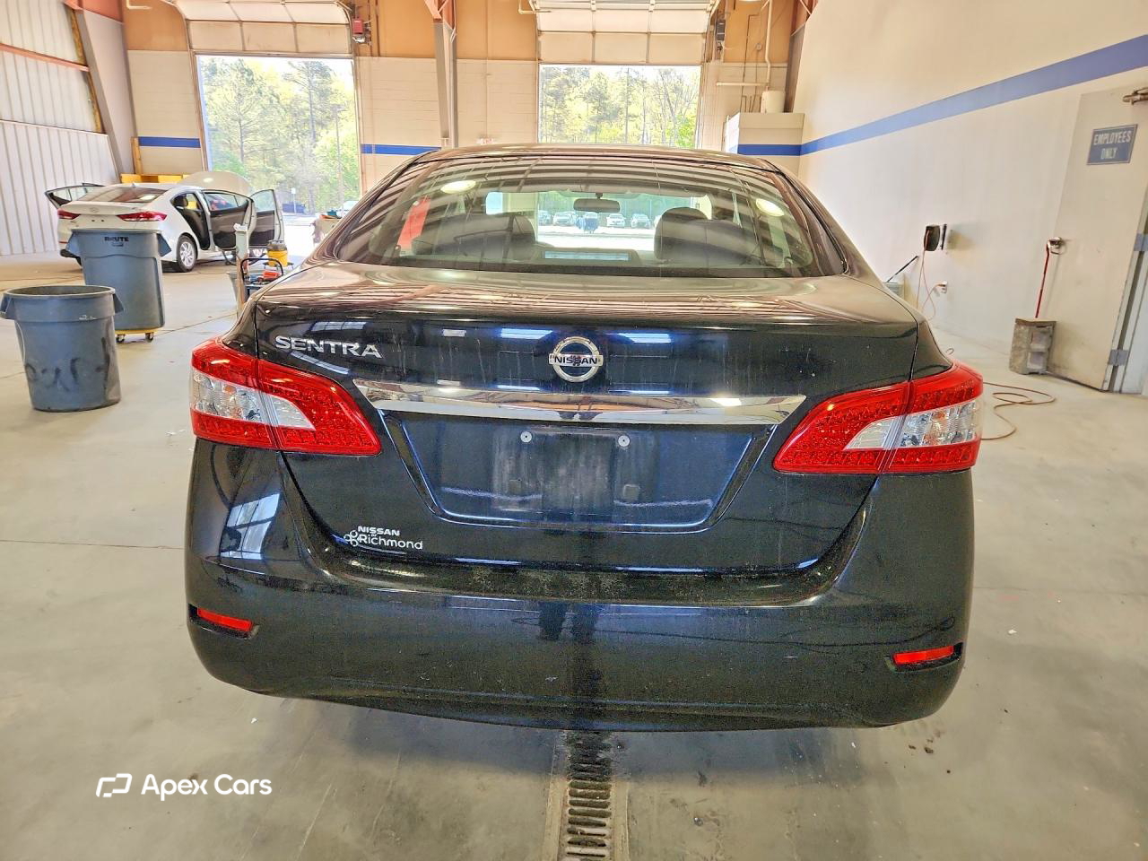 Nissan Sentra 2015