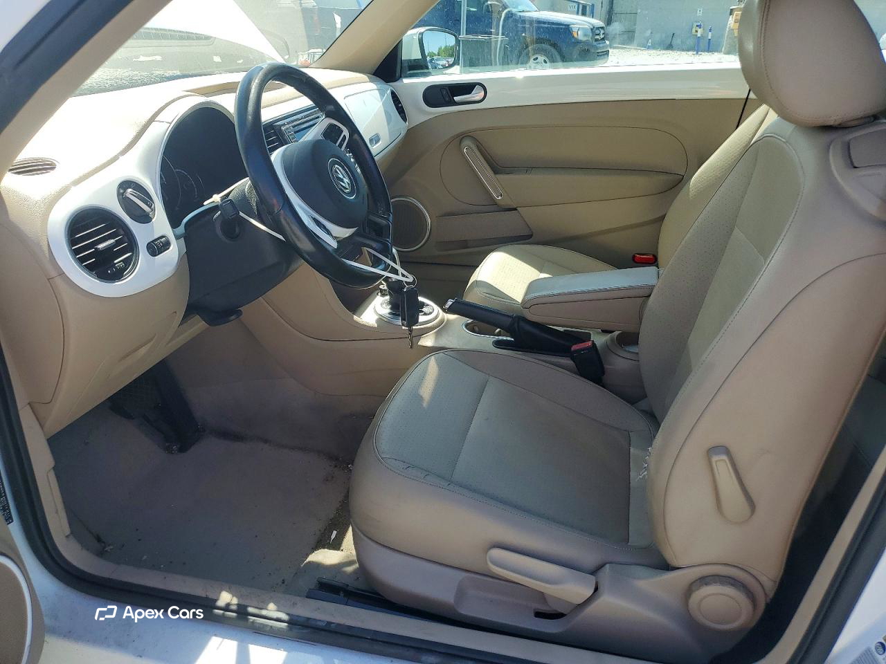 Volkswagen Beetle 2016