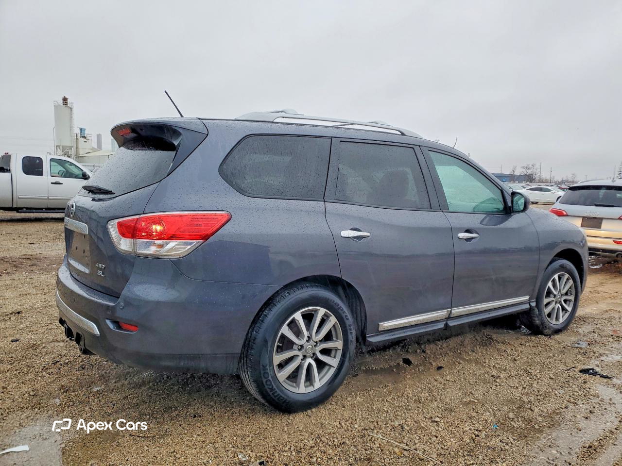 Nissan Pathfinder 2013