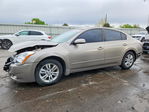 Nissan Altima 2011