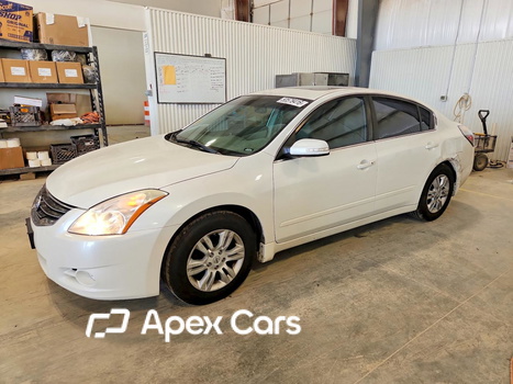 Nissan Altima 2011 - Image 1 of 12