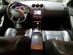 Nissan Altima 2010