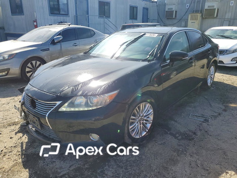 Lexus ES 2013 - Image 1 of 12