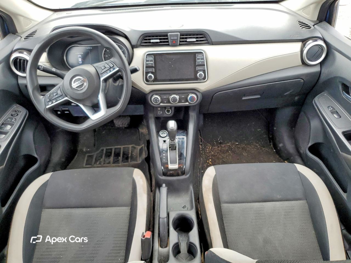 Nissan Versa 2021