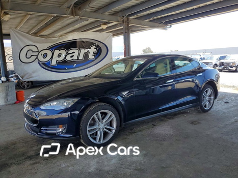 Tesla Model S 2013 - Image 1 of 12