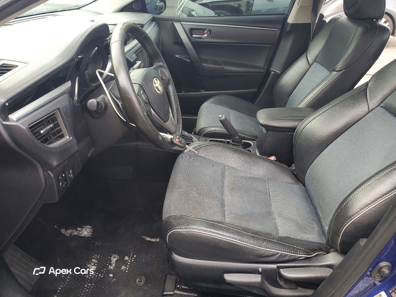 Toyota Corolla 2015
