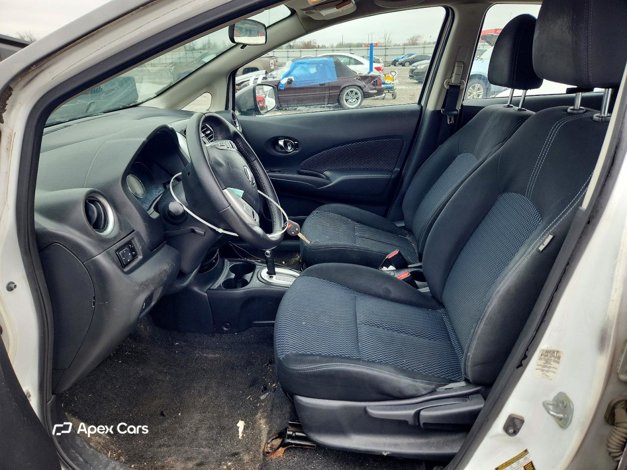 Nissan Versa 2016