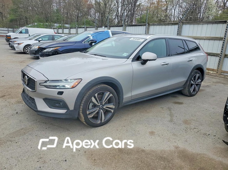 Volvo V60 2025 - Image 1 of 12