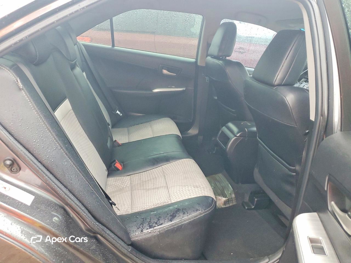 Toyota Camry 2012