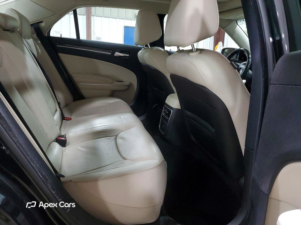 Chrysler 300 2015