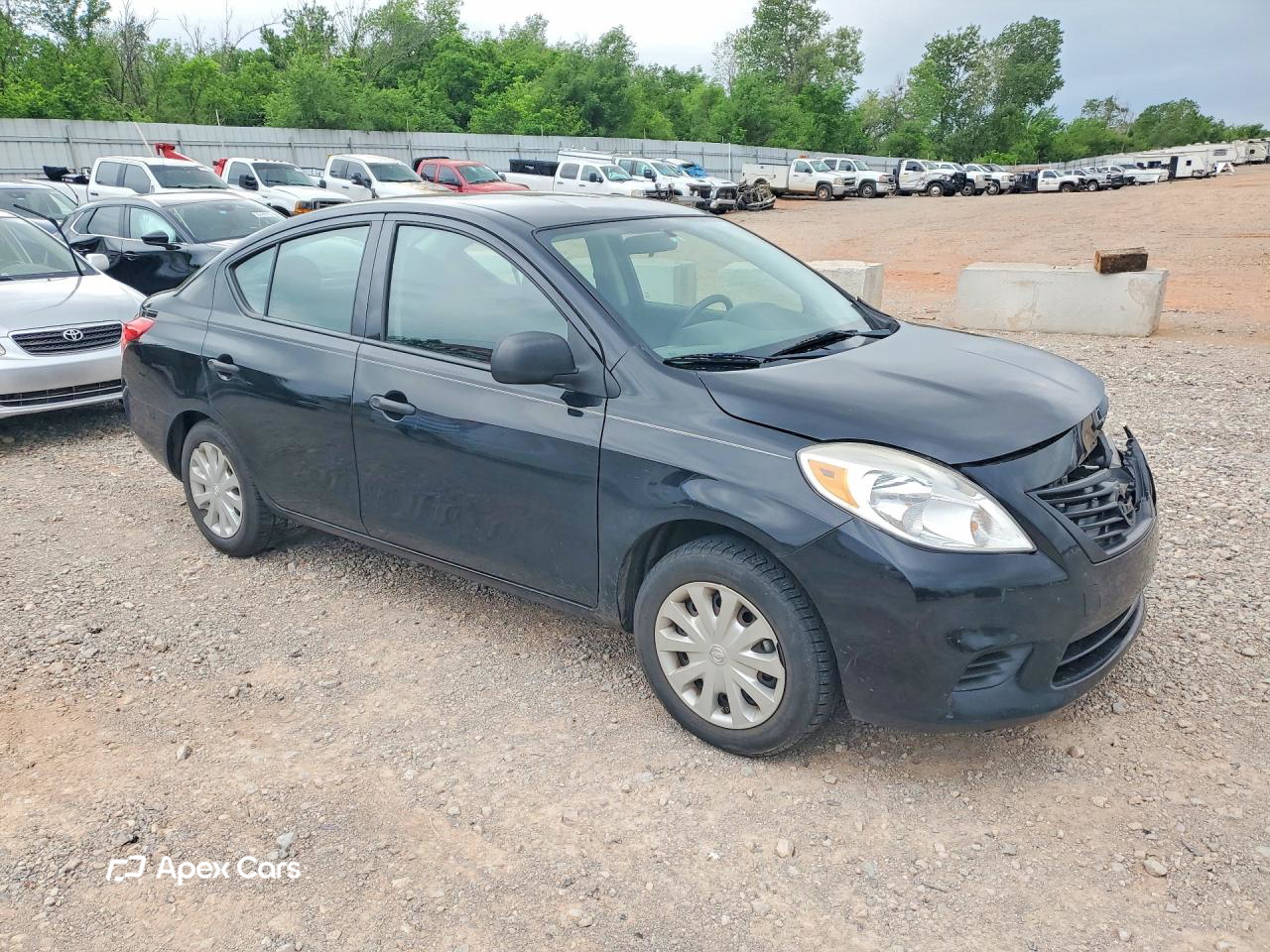 Nissan Versa 2014