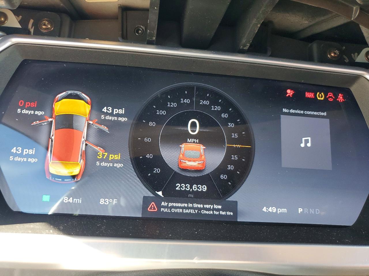 Tesla Model S 2013