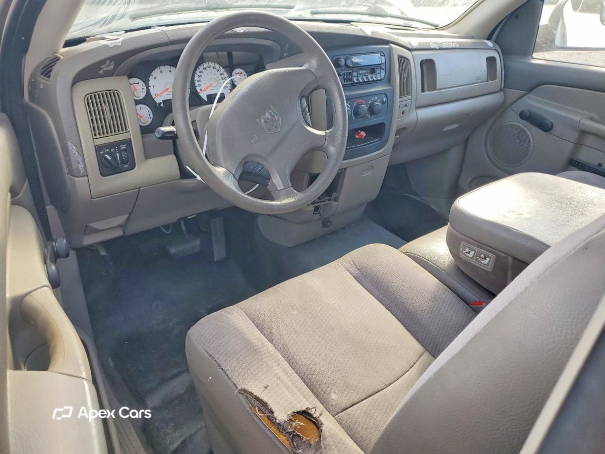 Dodge RAM 2002