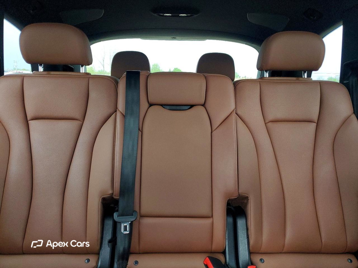 Audi Q7 2021