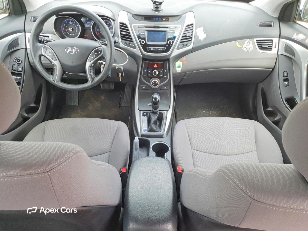 Hyundai Elantra 2014