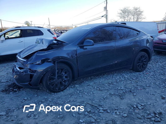 Tesla Model Y 2026 - Zdjęcie 1 z 12