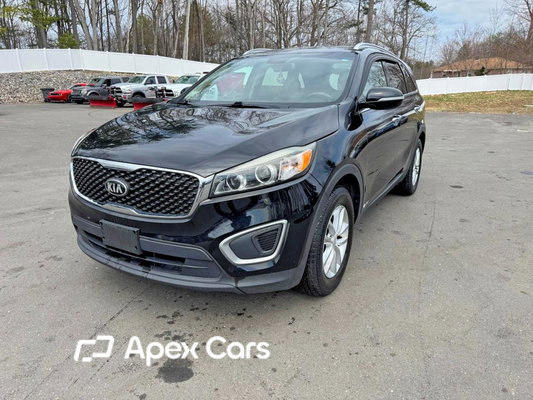 Kia Sorento 2017 - Image 1 of 12