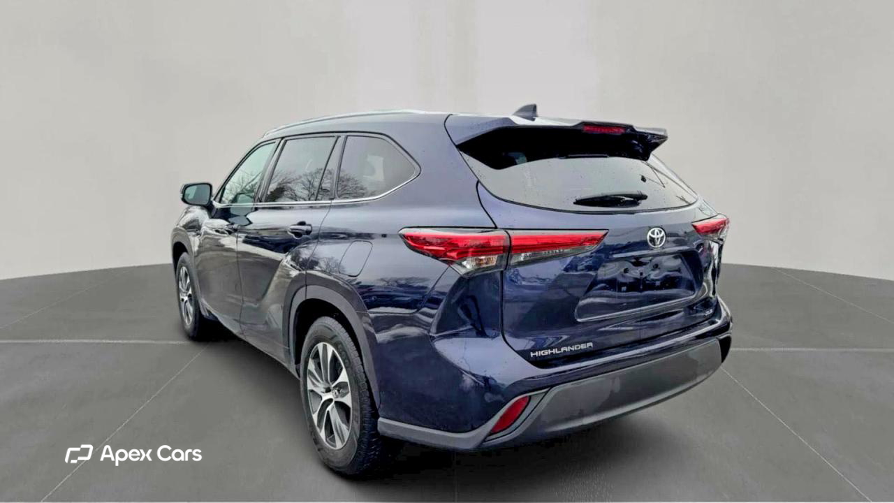 Toyota Highlander 2021