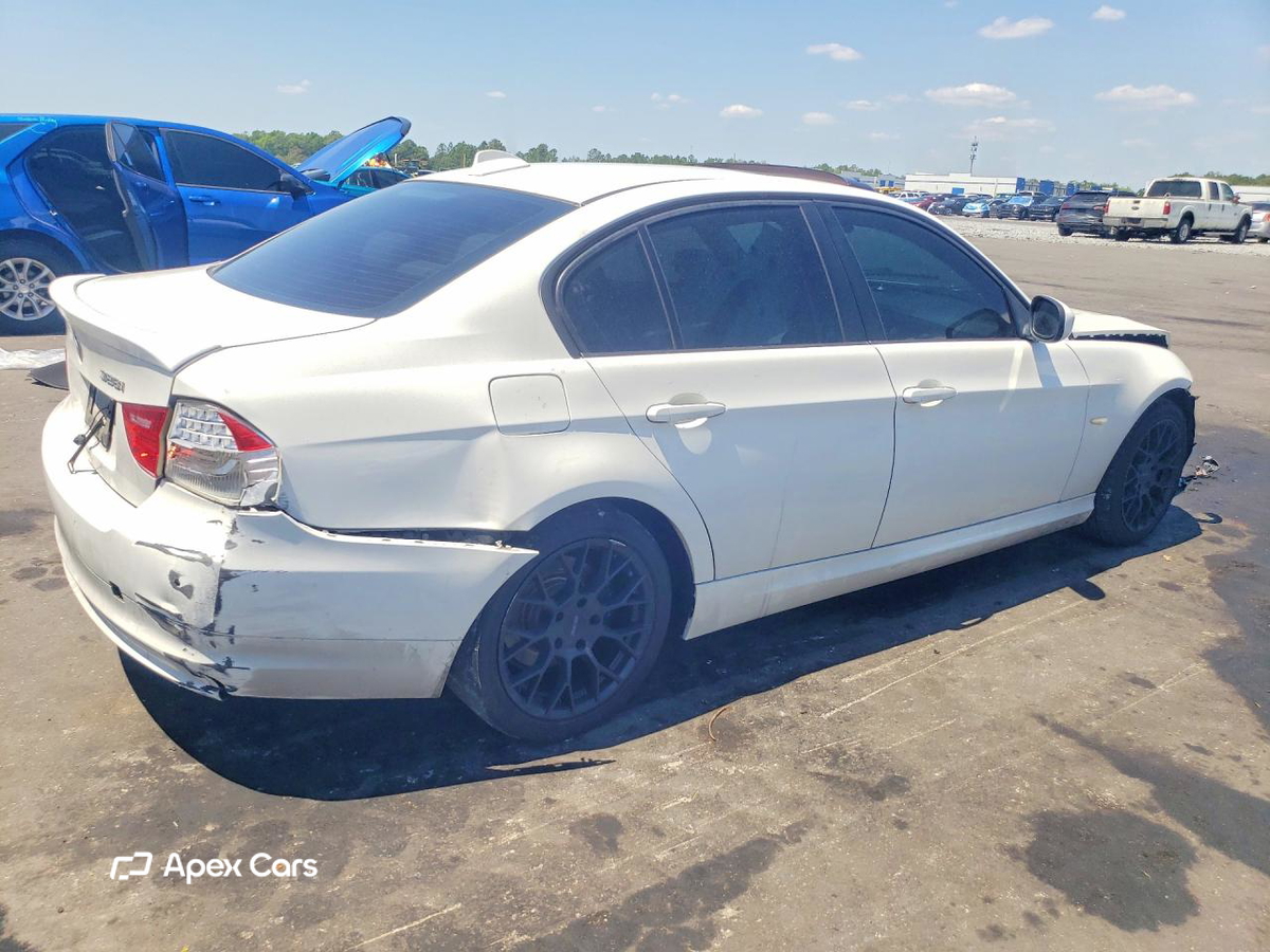 BMW Series 3 2010